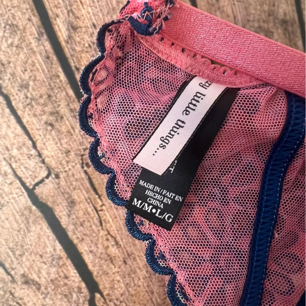 Victoria's Secret Sexy Little Things Pink Blue Lace Garter Women's‎ M